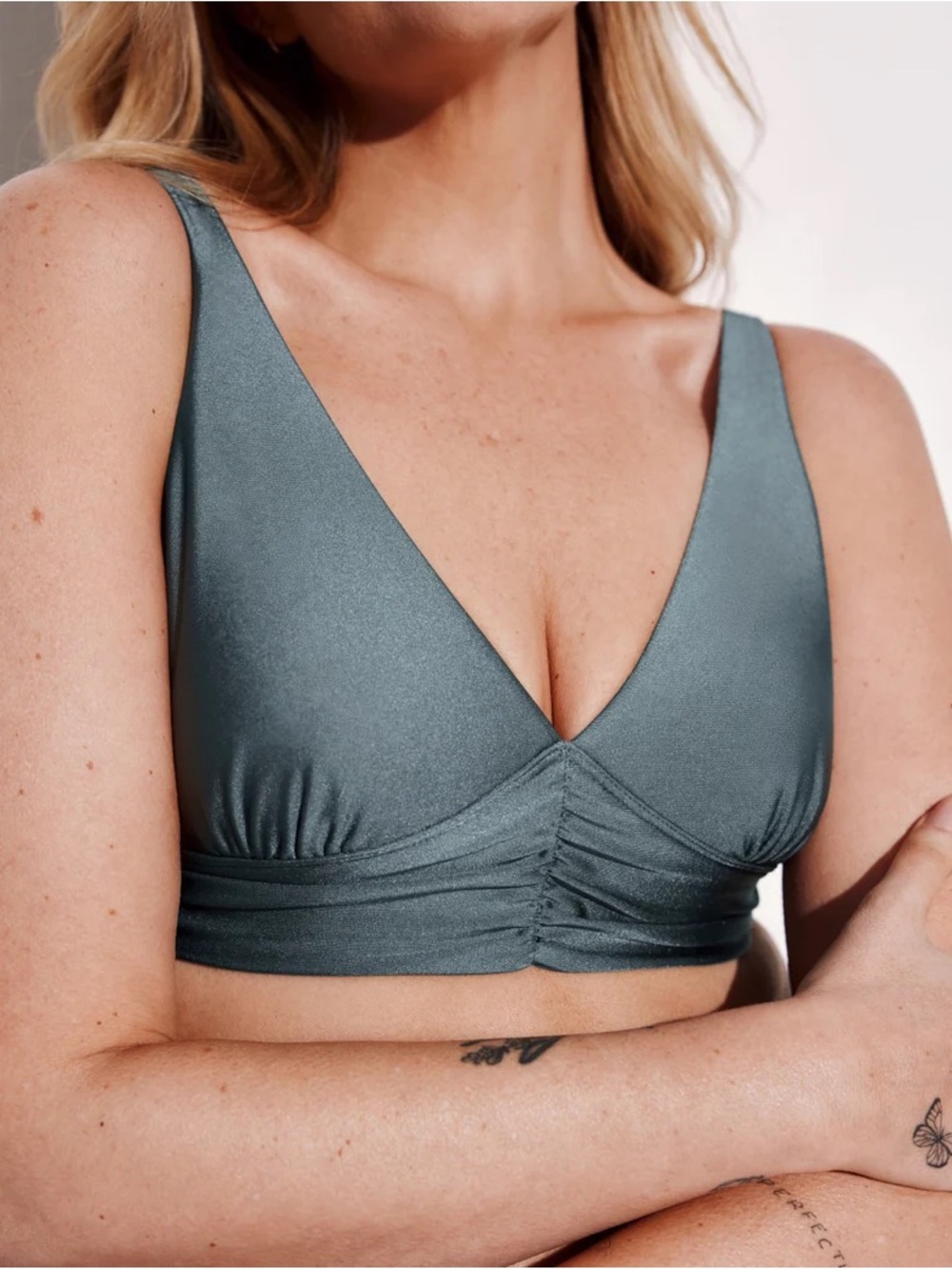 knix XL+ Shimmer Ruched Deep V Bikini Top in Aura